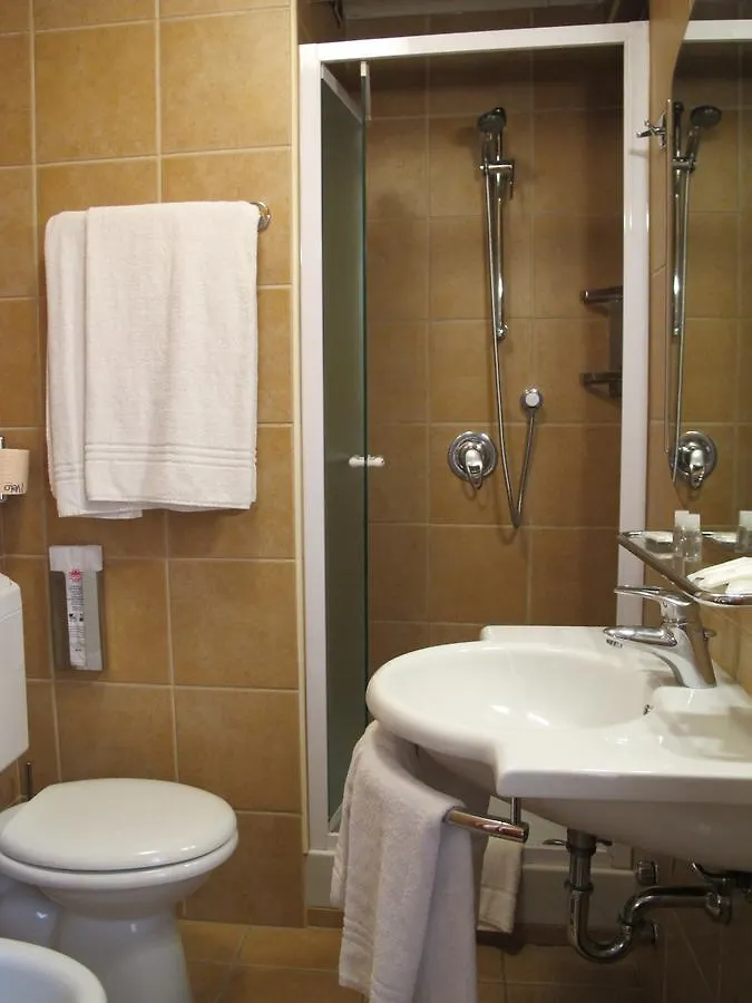 Hotel Nuovo Marghera Milão